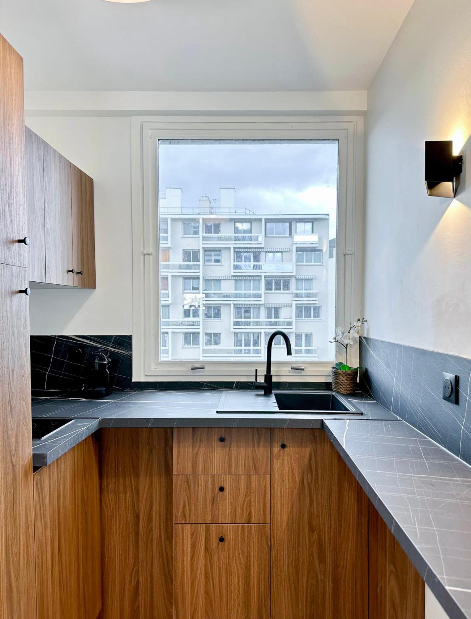 Spacious & Luxurious Flat In Montparnasse Parigi Esterno foto