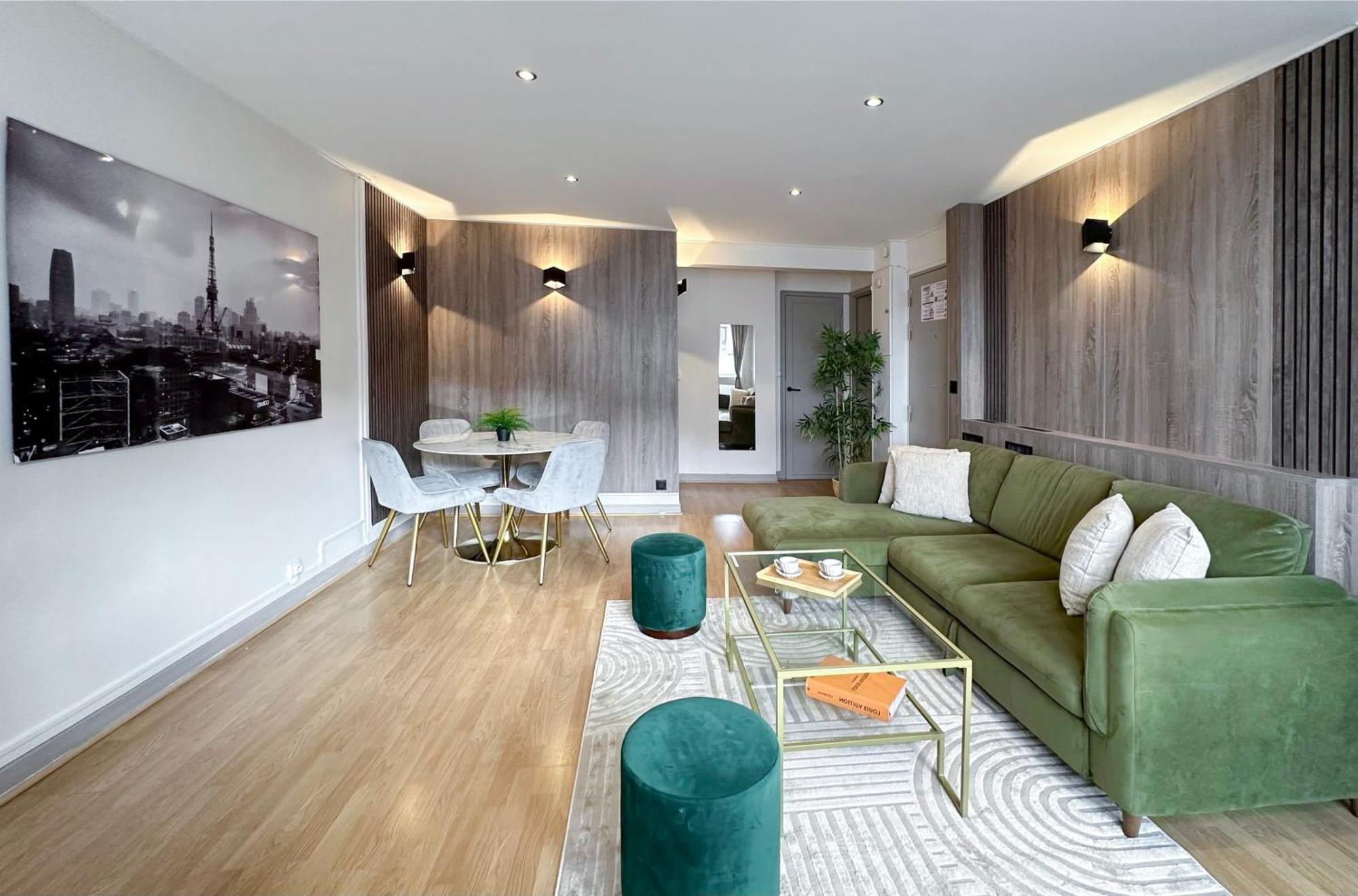 Spacious & Luxurious Flat In Montparnasse Parigi Esterno foto